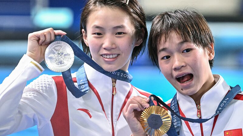 China_Dominates_Women_s_Diving_on_Day_11_of_Paris_Olympics - Khabar Asia China_Dominates_Women_s_Diving_on_Day_11_of_Paris_Olympics