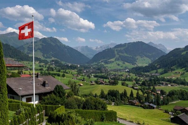 China Grants Visa-Free Access to Swiss Citizens Ahead of Diplomatic Milestone China Grants Visa-Free Access to Swiss Citizens Ahead of Diplomatic Milestone