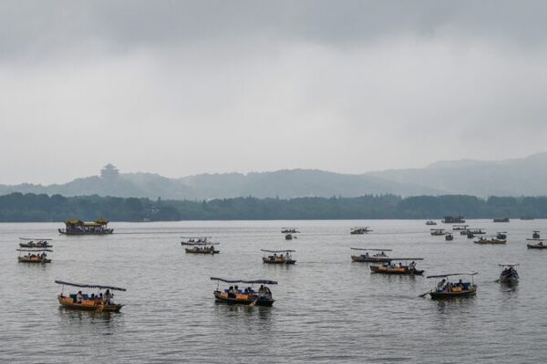 China Issues Flood Warnings for Southern Regions Amid Heavy Rain Forecast