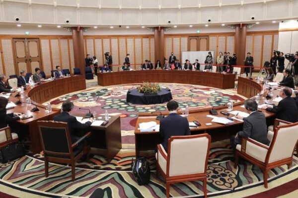 China_Japan_and_ROK_Revitalize_Trilateral_Cooperation_in_Busan_Meeting - Khabar Asia China, Japan, and ROK Revitalize Trilateral Cooperation in Busan Meeting