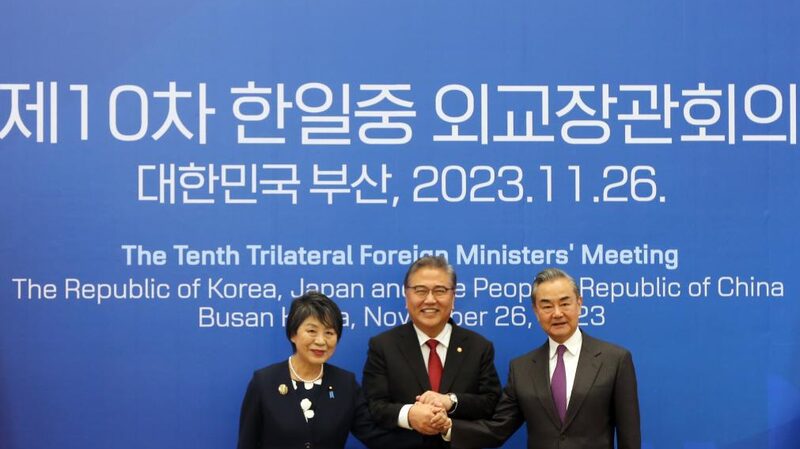 China_Japan_and_the_ROK_Reignite_Trilateral_Talks_to_Boost_Regional_Stability - Khabar Asia China, Japan, and the ROK Reignite Trilateral Talks to Boost Regional Stability