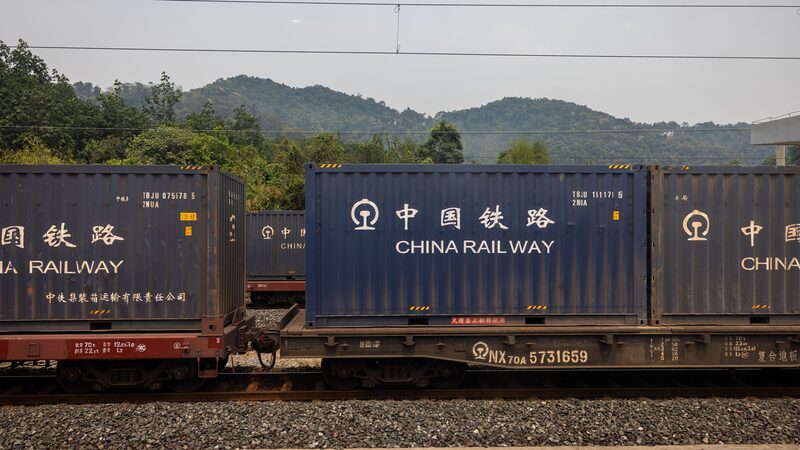 China_Laos_Railway_Boosts_Fruit_Transport_by_120__in_2024 - Khabar Asia China_Laos_Railway_Boosts_Fruit_Transport_by_120__in_2024