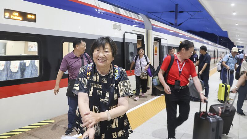 China_Laos_Railway_Sparks_Economic_Growth_and_Cultural_Exchange - Khabar Asia China_Laos_Railway_Sparks_Economic_Growth_and_Cultural_Exchange