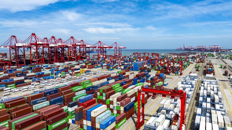 China_Leads_Global_Trade_for_Seventh_Year__Boosting_High_Quality_Development