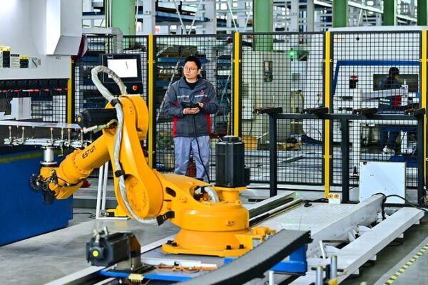 China Leads with Over 17,000 5G+ Industrial Internet Projects Across 41 Sectors China_Leads_with_Over_17_000_5G__Industrial_Internet_Projects_Across_41_Sectors