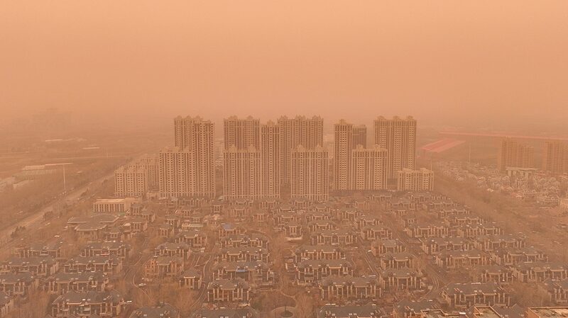 China Renews Blue Alert as Sandstorms Loom Over Northwest Regions