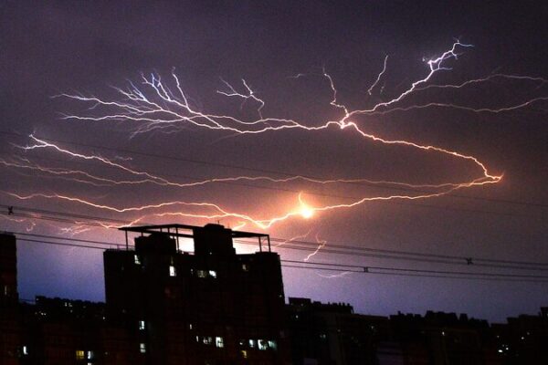 China Renews Yellow Alert as Severe Storms Loom China Renews Yellow Alert as Severe Storms Loom