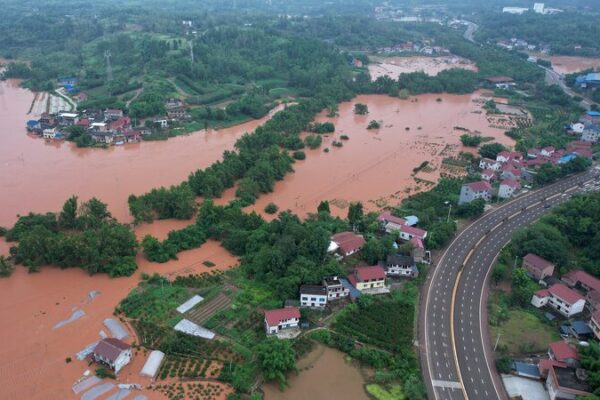 China Renews Yellow Alerts for Rainstorms and High Temperatures China_Renews_Yellow_Alerts_for_Rainstorms_and_High_Temperatures