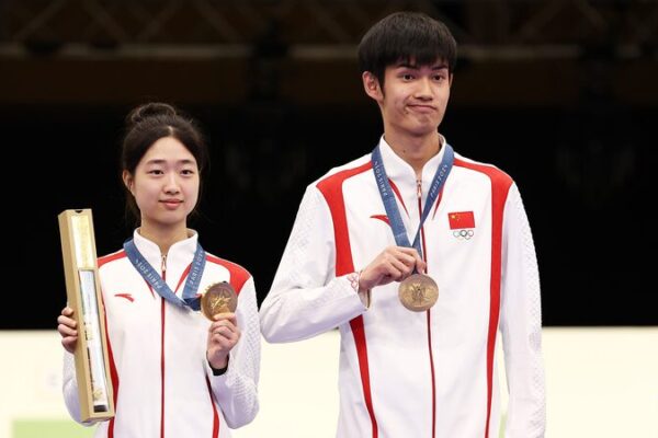 China Secures First Golds at Paris 2024 Olympics with Shooting and Diving Victories China_Secures_First_Golds_at_Paris_2024_Olympics_with_Shooting_and_Diving_Victories