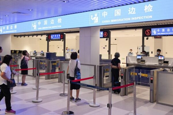 China Sees Surge in Inbound Visitors as Visa-Free Policy Takes Effect China Sees Surge in Inbound Visitors as Visa-Free Policy Takes Effect