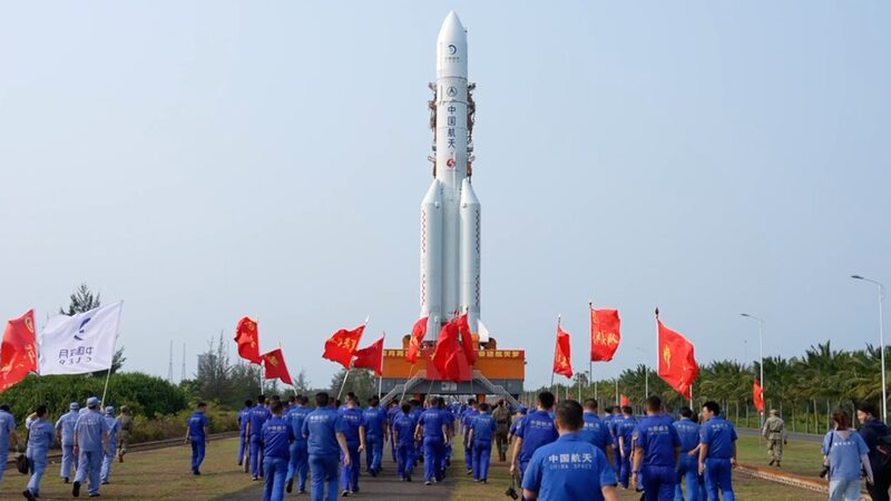 China_Set_to_Launch_Change-6_Lunar_Probe_in_Historic_Mission_to_Far_Side_of_the_Moon_poster - Khabar Asia China Set to Launch Chang'e-6 Lunar Probe in Historic Mission to Far Side of the Moon video poster