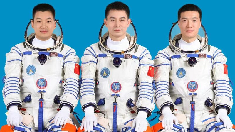 China_Set_to_Launch_Shenzhou-18_Crew_to_Space_Station_on_Thursday_poster - Khabar Asia China Set to Launch Shenzhou-18 Crew to Space Station on Thursday video poster
