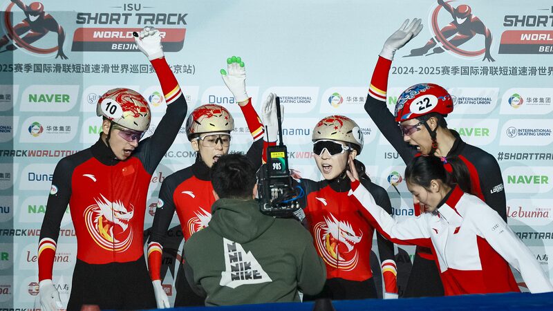 China_Shines_with_Double_Gold_on_Final_Day_of_ISU_Short_Track_World_Tour_in_Beijing - Khabar Asia China_Shines_with_Double_Gold_on_Final_Day_of_ISU_Short_Track_World_Tour_in_Beijing