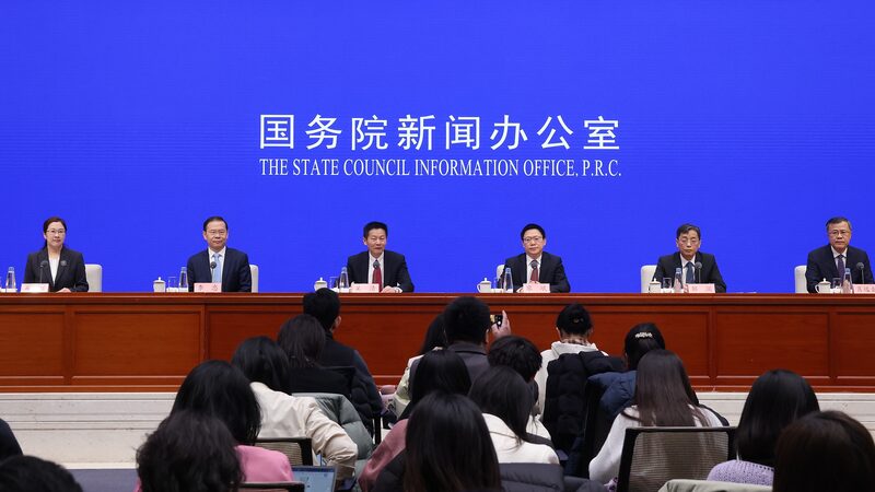 China_Unveils_Major_Reforms_to_Boost_Capital_Markets_and_Pension_Funds - Khabar Asia China_Unveils_Major_Reforms_to_Boost_Capital_Markets_and_Pension_Funds