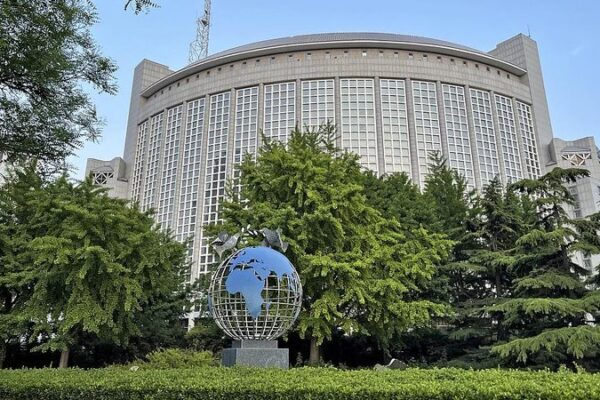 China Urges NATO to Stop Shifting Blame Over Ukraine Crisis China Urges NATO to Stop Shifting Blame Over Ukraine Crisis