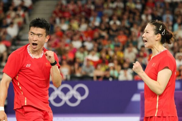 China Wins Gold and Hearts at Paris 2024: Medals and a Marriage Proposal China_Wins_Gold_and_Hearts_at_Paris_2024__Medals_and_a_Marriage_Proposal