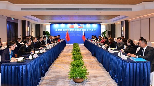 China, Philippines Engage in Constructive Dialogue Over South China Sea China__Philippines_Engage_in_Constructive_Dialogue_Over_South_China_Sea