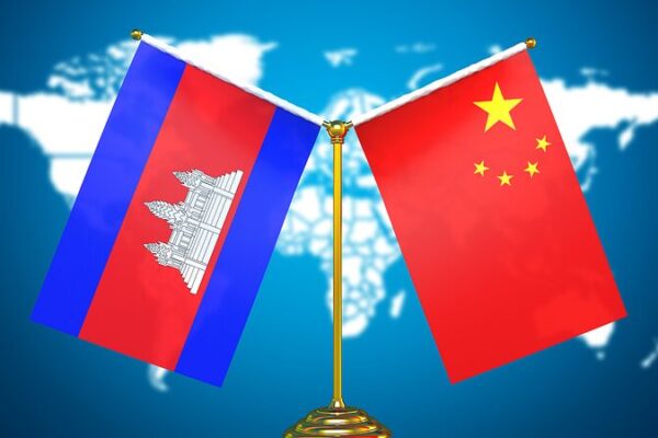 China and Cambodia Strengthen Military Ties in High-Level Meeting