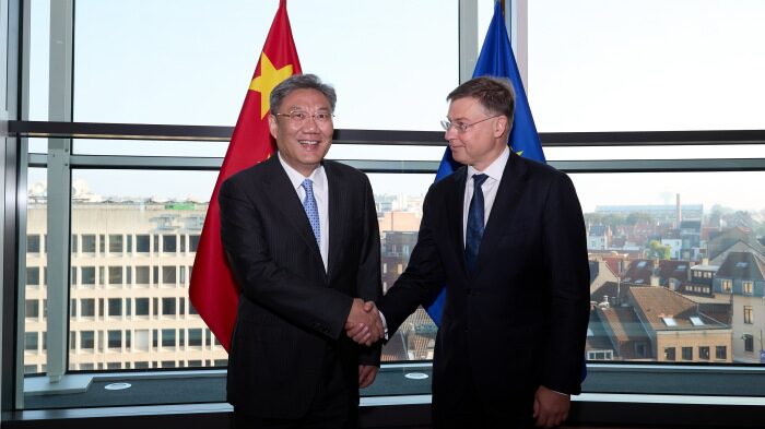 China_and_EU_Engage_in_Constructive_Talks_Over_EV_Tariff_Disputes