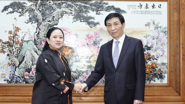 China and Indonesia Strengthen Ties in Beijing Meeting China and Indonesia Strengthen Ties in Beijing Meeting