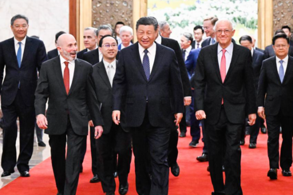 China and U.S. Presidents Reaffirm Commitment to Dialogue and Cooperation