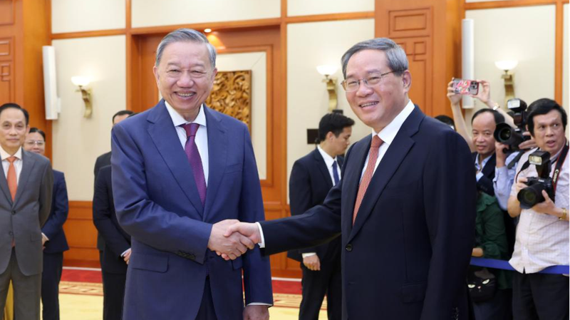 China_and_Vietnam_Pledge_to_Enhance_High_Level_Cooperation