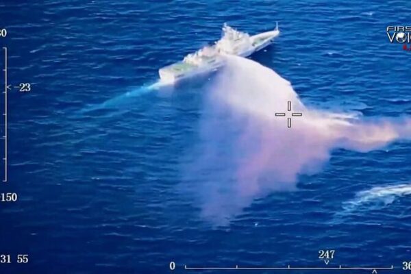 China and the Philippines Clash Over Huangyan Dao in the South China Sea China and the Philippines Clash Over Huangyan Dao in the South China Sea