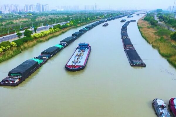 China’s Cultural Marvels: From Ancient Heritage to Global Bridges China_s_Cultural_Marvels__From_Ancient_Heritage_to_Global_Bridges