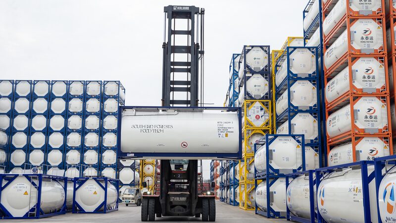 China_s_Economy_Grows_by_5__in_H1_2024__Boosting_Investor_Confidence