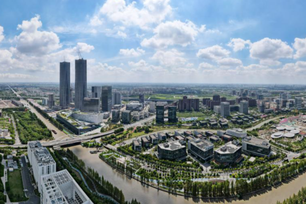China’s Market Economy Flourishes: Private Sector Shows Strong Growth China_s_Market_Economy_Flourishes__Private_Sector_Shows_Strong_Growth