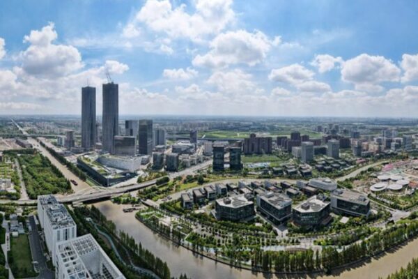 China’s Reforms Heading in the Right Direction China_s_Reforms_Heading_in_the_Right_Direction