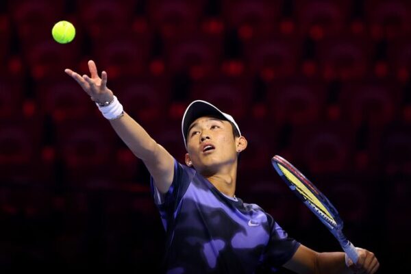 China’s Shang Juncheng Falls to France’s Van Assche at Next Gen ATP Finals Opener China_s_Shang_Juncheng_Falls_to_France_s_Van_Assche_at_Next_Gen_ATP_Finals_Opener