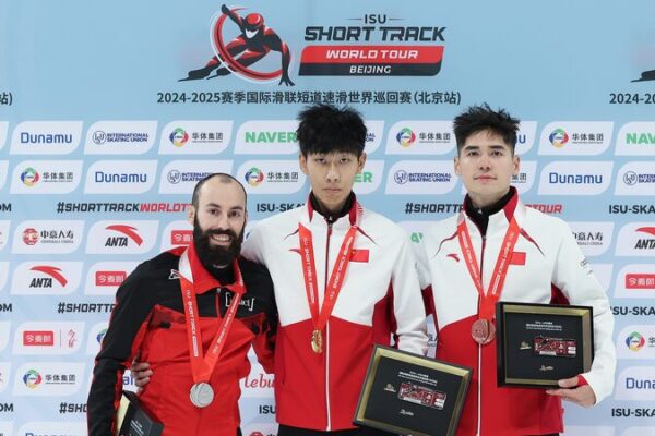 China_s_Sun_Long_Claims_Gold_in_Men_s_500m_at_Short_Track_World_Tour