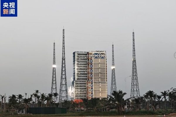 China’s Tianzhou-8 Delivers Supplies and Lunar Soil Bricks to Space Station China_s_Tianzhou_8_Delivers_Supplies_and_Lunar_Soil_Bricks_to_Space_Station