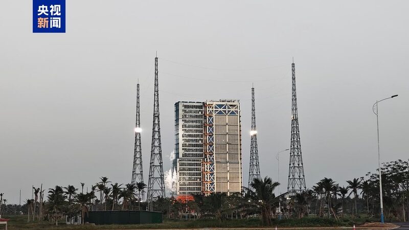 China_s_Tianzhou_8_Delivers_Supplies_and_Lunar_Soil_Bricks_to_Space_Station - Khabar Asia China_s_Tianzhou_8_Delivers_Supplies_and_Lunar_Soil_Bricks_to_Space_Station
