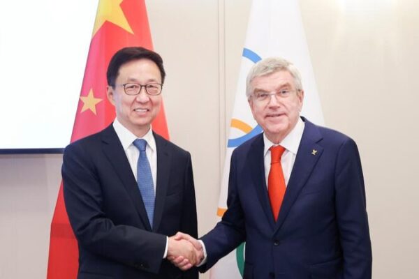 China_to_Deepen_Cooperation_with_IOC_Ahead_of_Asian_Winter_Games