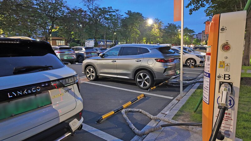 Chinas_Auto_Association_Condemns_US_Protectionism_in_Electric_Vehicle_Industry - Khabar Asia China's Auto Association Condemns U.S. Protectionism in Electric Vehicle Industry