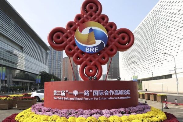 Chinas_BRI_A_New_Path_for_Global_Development_Compared_to_Bidenomics - Khabar Asia China's BRI: A New Path for Global Development Compared to Bidenomics