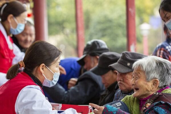 China’s Booming Silver Economy: Opportunities in an Aging Population China's Booming Silver Economy: Opportunities in an Aging Population