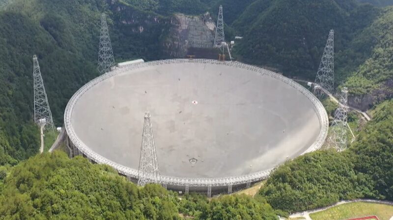 Chinas_FAST_Telescope_Discovers_Over_900_New_Pulsars_Redefining_Astronomy - Khabar Asia China's FAST Telescope Discovers Over 900 New Pulsars, Redefining Astronomy