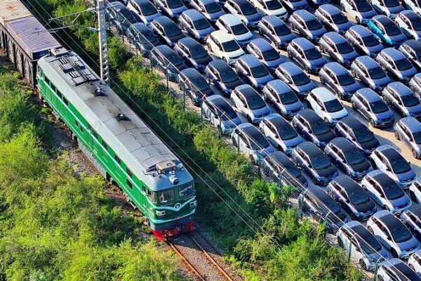 China’s Inbound Foreign Investment Continues to Surge Amid Global Economic Challenges China's Inbound Foreign Investment Continues to Surge Amid Global Economic Challenges