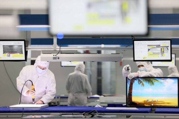 China’s Innovation Drive Fuels New Economic Growth China's Innovation Drive Fuels New Economic Growth