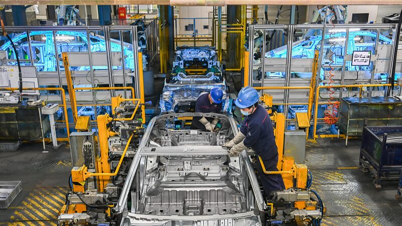Chinas_Major_Industrial_Firms_Report_102_Profit_Surge_in_Early_2024 - Khabar Asia China's Major Industrial Firms Report 10.2% Profit Surge in Early 2024
