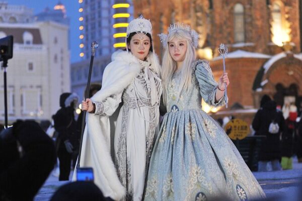 China’s New Year Holiday Sees Domestic Tourism Surpass Pre-Pandemic Levels China's New Year Holiday Sees Domestic Tourism Surpass Pre-Pandemic Levels