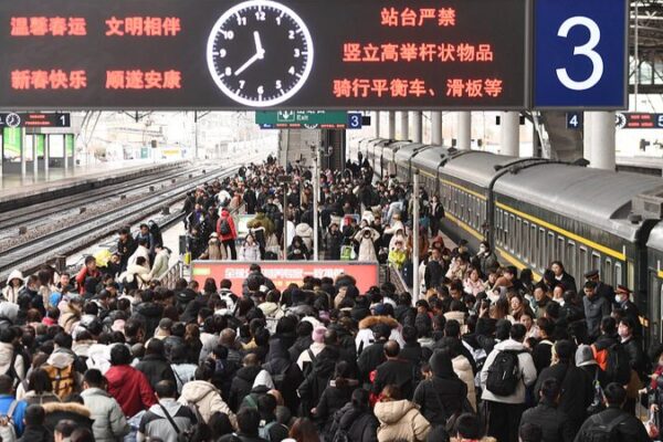 China’s Railways Transport 230 Million Passengers in Spring Festival Rush China's Railways Transport 230 Million Passengers in Spring Festival Rush