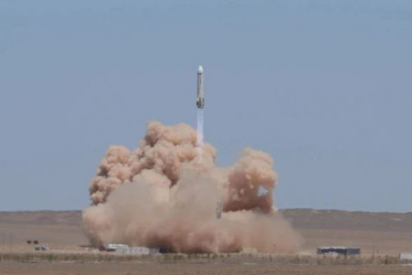 China’s Reusable Rocket Achieves First 10 km Vertical Takeoff and Landing China's Reusable Rocket Achieves First 10 km Vertical Takeoff and Landing