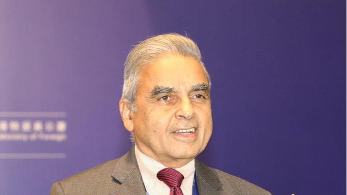 Chinas_Rise_is_a_Natural_Return_Says_Kishore_Mahbubani_at_New_York_Debate - Khabar Asia China's Rise is a Natural Return, Says Kishore Mahbubani at New York Debate
