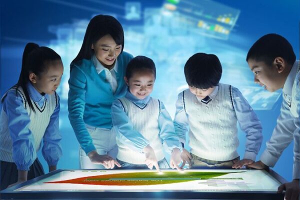 China’s Scientific Literacy Soars to 14.14% in 2023, Signaling Innovative Future China's Scientific Literacy Soars to 14.14% in 2023, Signaling Innovative Future