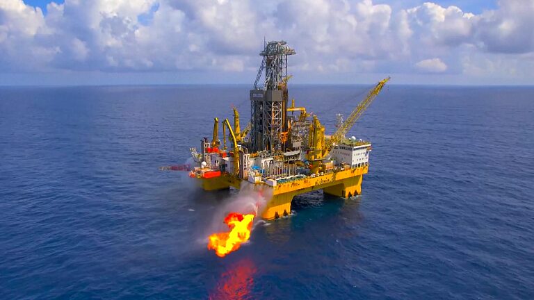 Chinas_Shenhai-1_Deep-Sea_Gas_Field_Achieves_Milestone_with_Phase_II_Installations - Khabar Asia China's Shenhai-1 Deep-Sea Gas Field Achieves Milestone with Phase II Installations