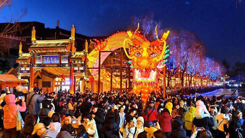 Chinas_Spring_Festival_Holiday_Sparks_Economic_Boom_with_Record_Travel_Surge - Khabar Asia China's Spring Festival Holiday Sparks Economic Boom with Record Travel Surge